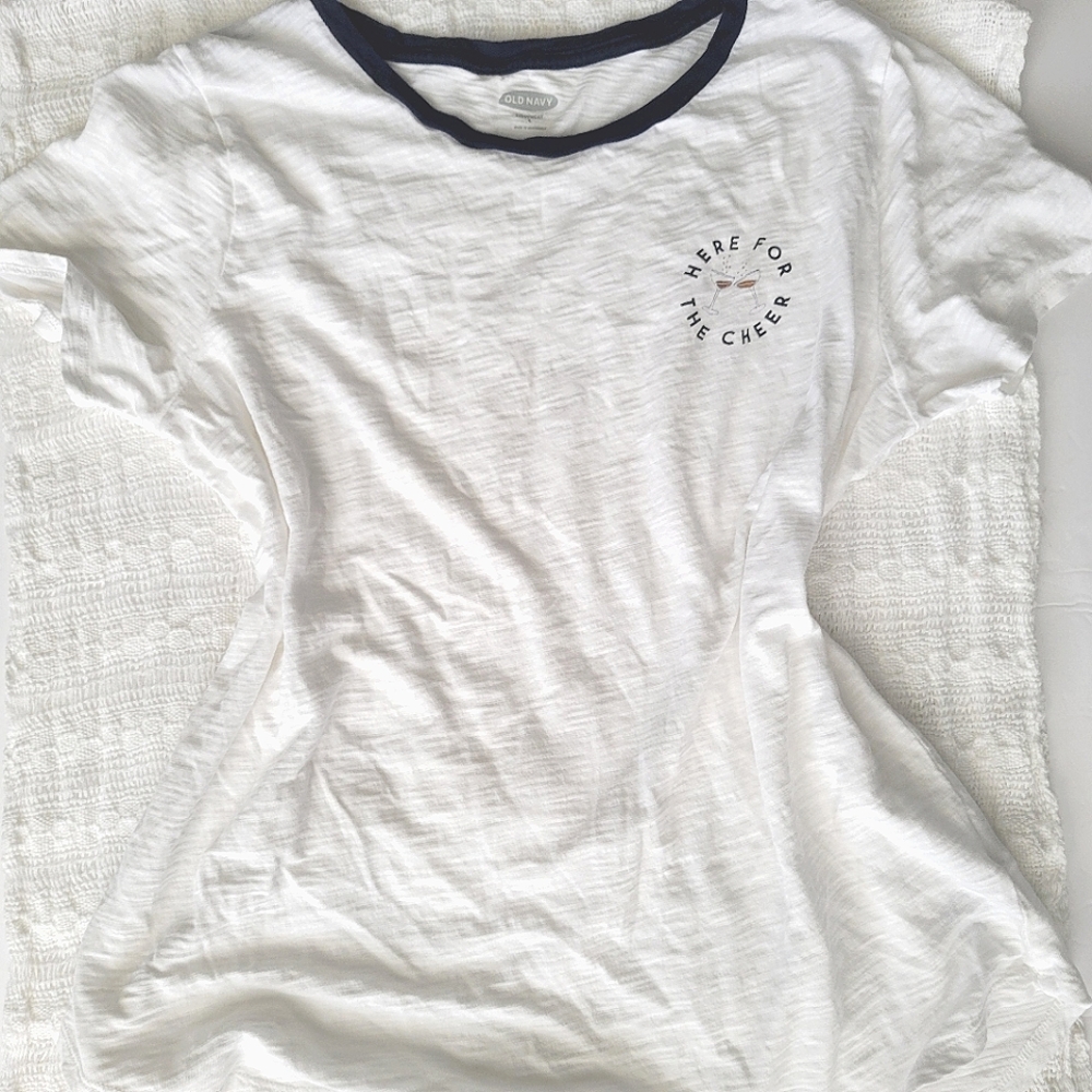 Old navy everywhere 100% cotton white T shirt Top